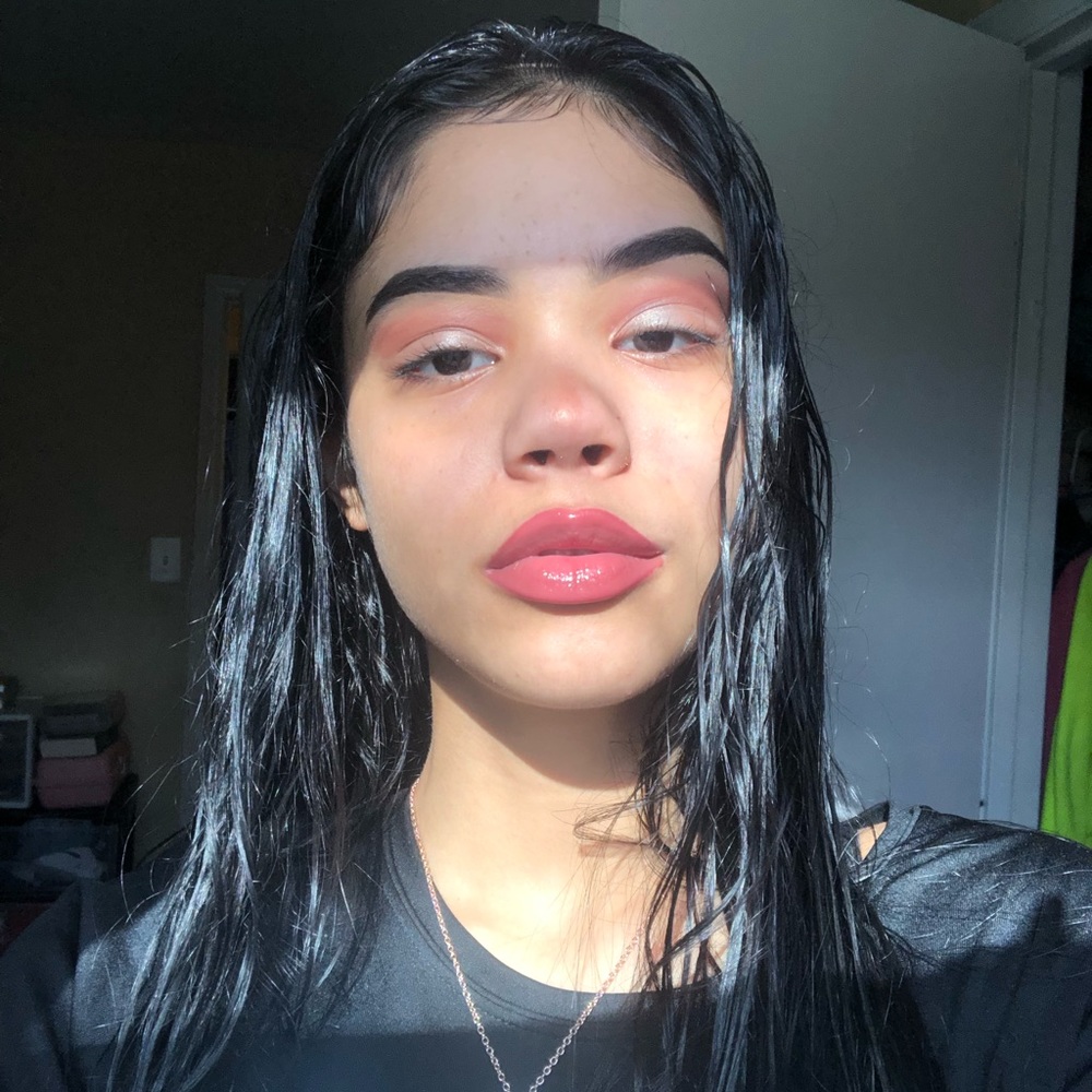Meet your Posher, Kenia